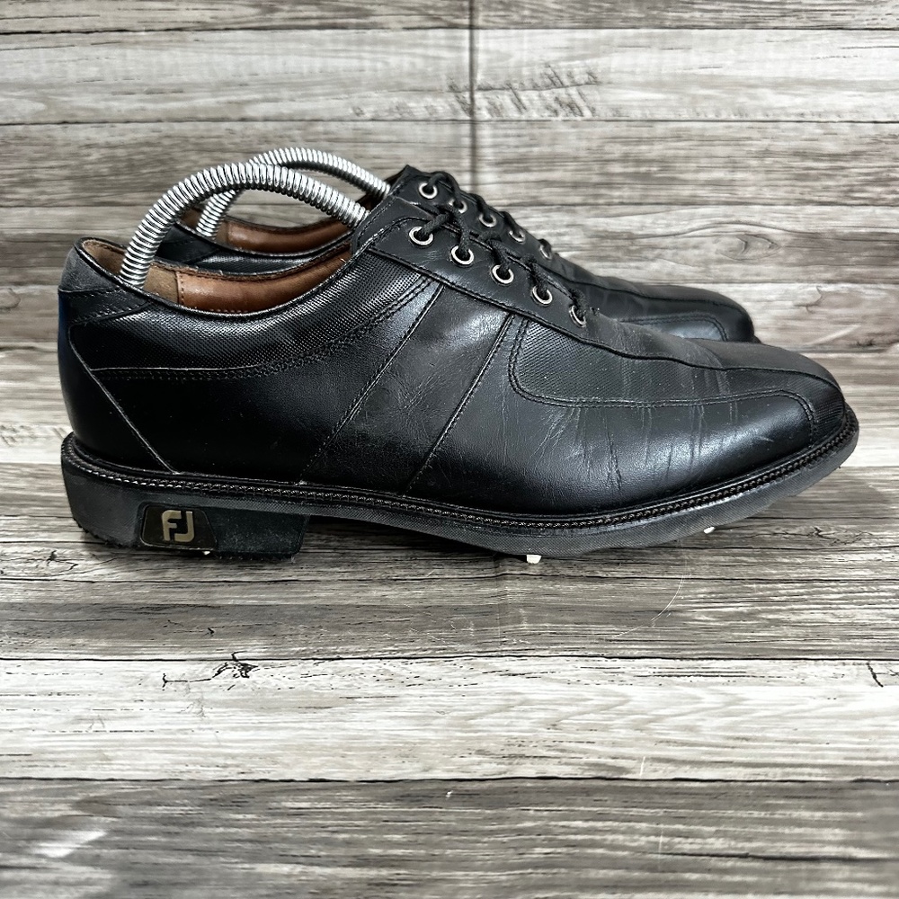 Footjoy Icon Mens Size 9 Calfskin Bicycle Toe Golf Shoe FJ MyJoys Stinger 52088